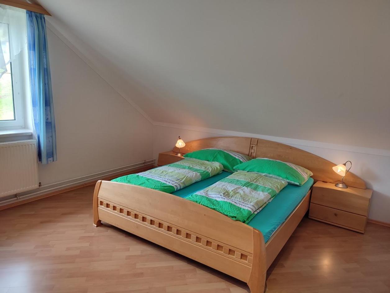 شقة Ferienhaus Schoeller Schönbach المظهر الخارجي الصورة