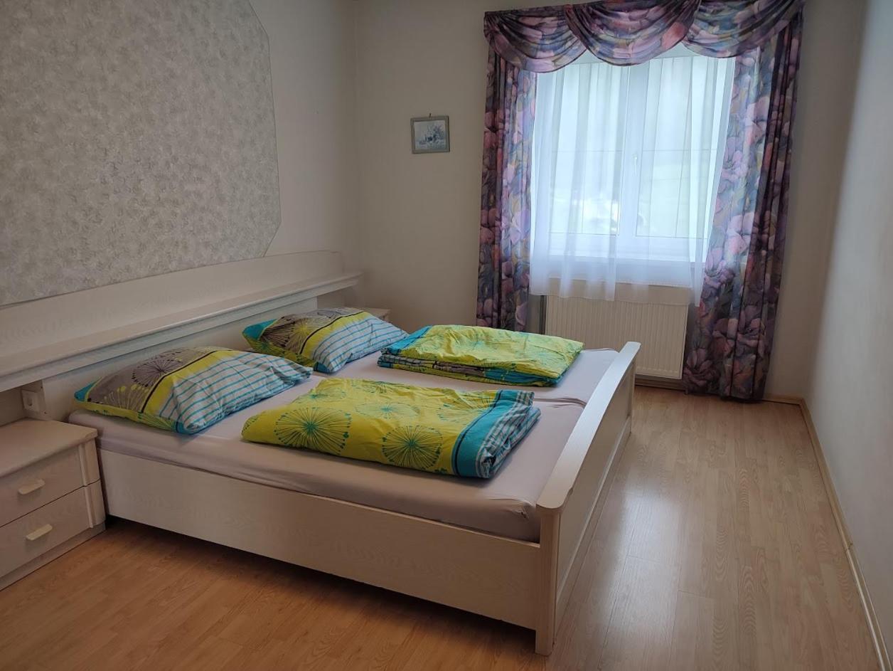 شقة Ferienhaus Schoeller Schönbach المظهر الخارجي الصورة